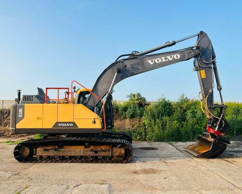 Pásové rypadlo Volvo EC220EL (Možnost leasingu)