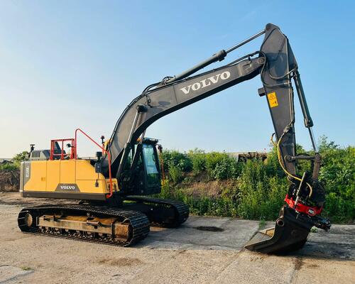Pásové rypadlo Volvo EC220EL (Možnost leasingu)
