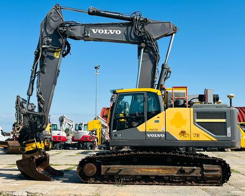 Pásové rypadlo Volvo EC300EL (Možnost leasingu)