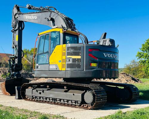 Pásové rypadlo Volvo ECR235EL (Možnost leasingu)