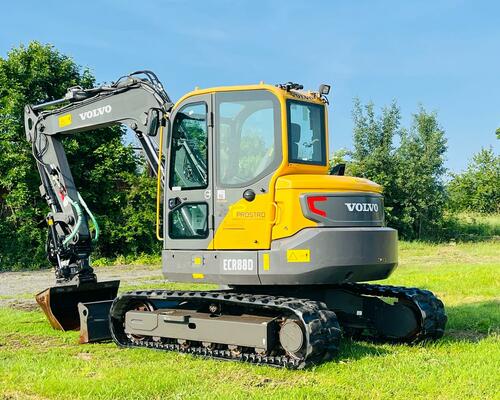 Pásové rypadlo Volvo ECR88D (Možnost leasingu)