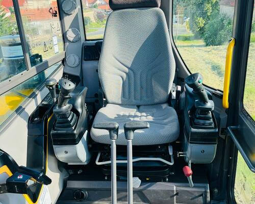 Pásové rypadlo Volvo ECR88D (Možnost leasingu)