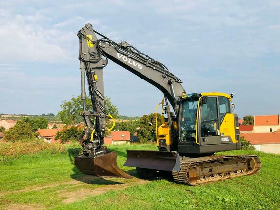Pásové rypadlo Volvo ECR 145 EL (Možnost leasingu)