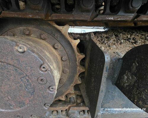 Pásový bagr JCB 140X, rok výroby 2021, 5818 motohodin