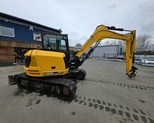 Pásový bagr JCB 86C-2, rok výroby 2021, 4633 motohodin