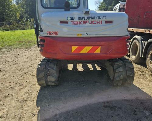 Takeuchi TB290  Takeuchi TB290