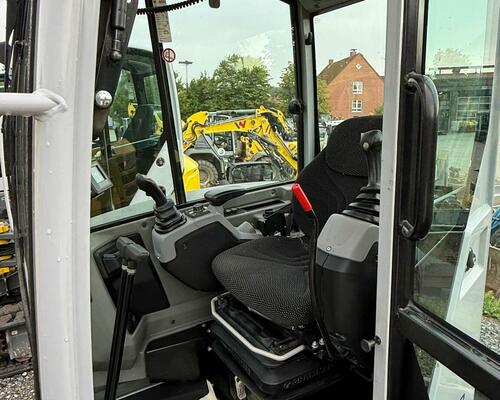 Wacker Neuson EZ 36 Powertilt