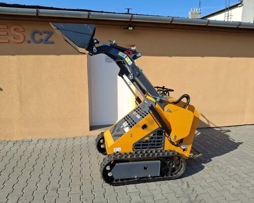 Mini pásový nakladač BCT-400 23 HP, 740 kg