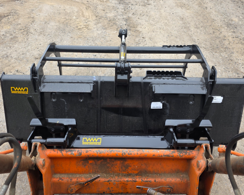 Adaptér, přechodová deska, redukce UNC na nářadí EURO, JCB, Bobcat, caterpillar