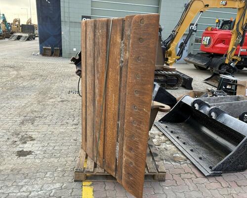 Caterpillar Podkopová lopata