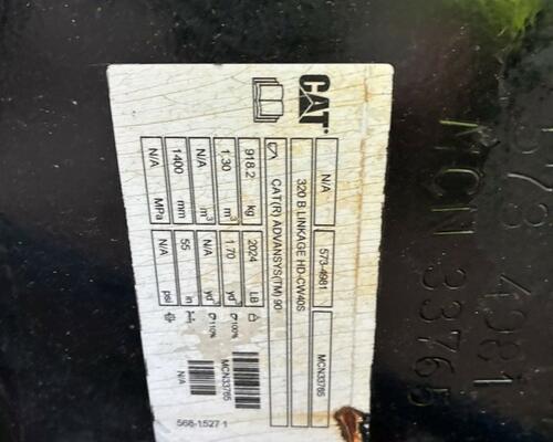 Caterpillar Podkopová lopata