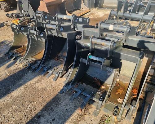 Hydr.rychloupínák HS08 + lžíce na JCB 3CX/4CX/Hydradig