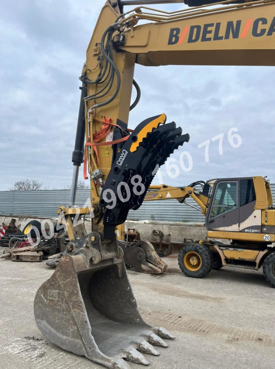 Hydraulický pridržovací prst na bagr, rýpadlo CAT a jiné