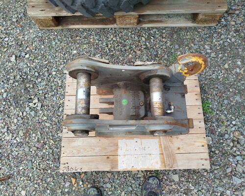 Hydraulický rychloupínák zn:Lehnhoff HS 08 na Wacker