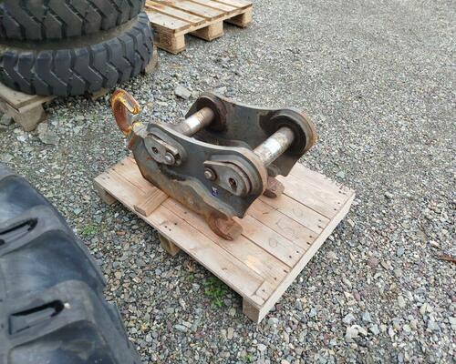 Hydraulický rychloupínák zn:Lehnhoff HS 08 na Wacker