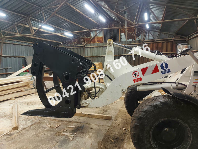 Klešte na dřevo, drapák na kulatinu, kliešte na drevo báger, kolesový nakladač, teleskop, šmykáč, traktor...