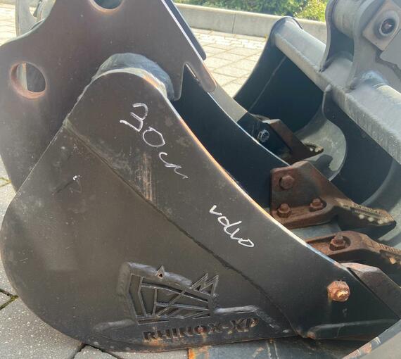 Łyżka 30 cm firmy Rhinox do Volvo EC18e