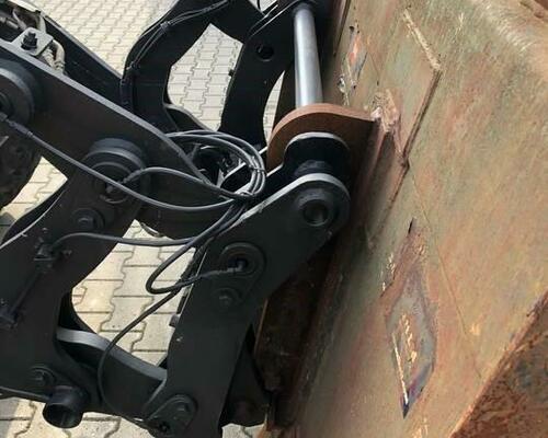 Lžíce pro čelní nakladač JCB 411, 4m3