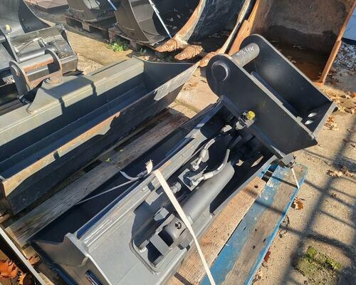 Lžíce Radlinger MS03 (2,5 - 6t) - JCB atd.