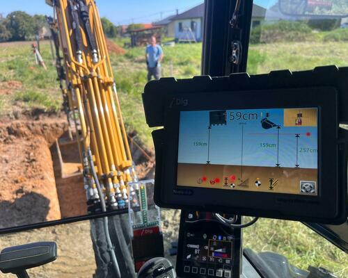 Nivelační systém iDig Touch 2D