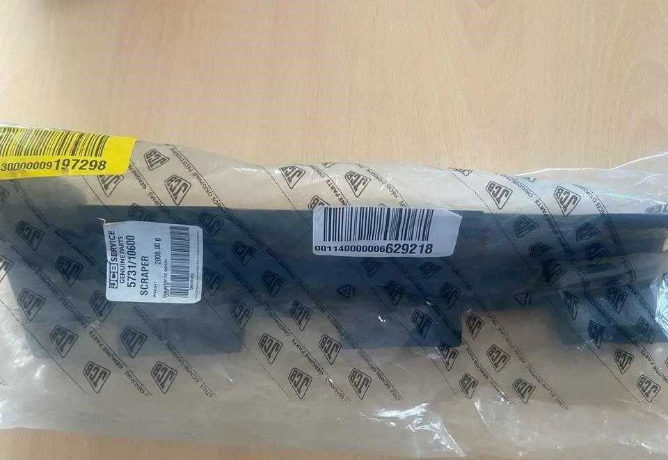 Originální škrabka pro válec JCB VM1500 VMD120