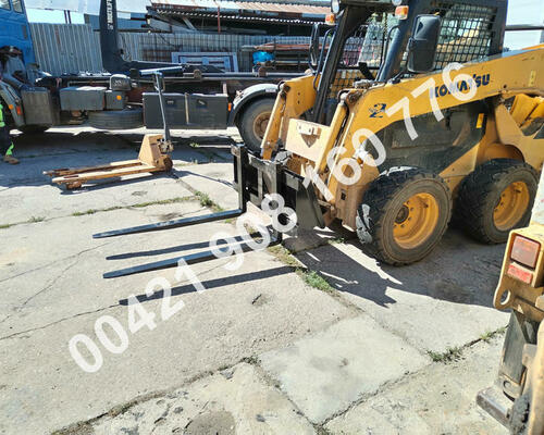 Paletizační vidle EURO smykem řízený nakladač bobek JCB, caterpillar, gehl, thomas