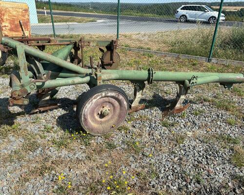 Pluhy za traktor 