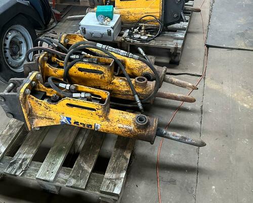 POUŽITÉ HYDRAULICKÉ KLADIVO ARROWHEAD R45 (1,5-2,8 tuny)