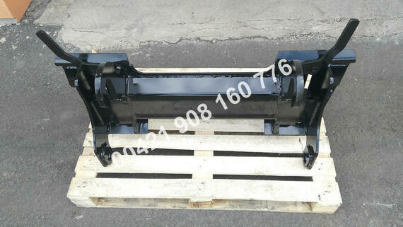 rýchloupínací adaptér, přechodová deska z JCB 2CX na EURO, BOBCAT, CAT, JCB, New Holland smykem řízený nakladač