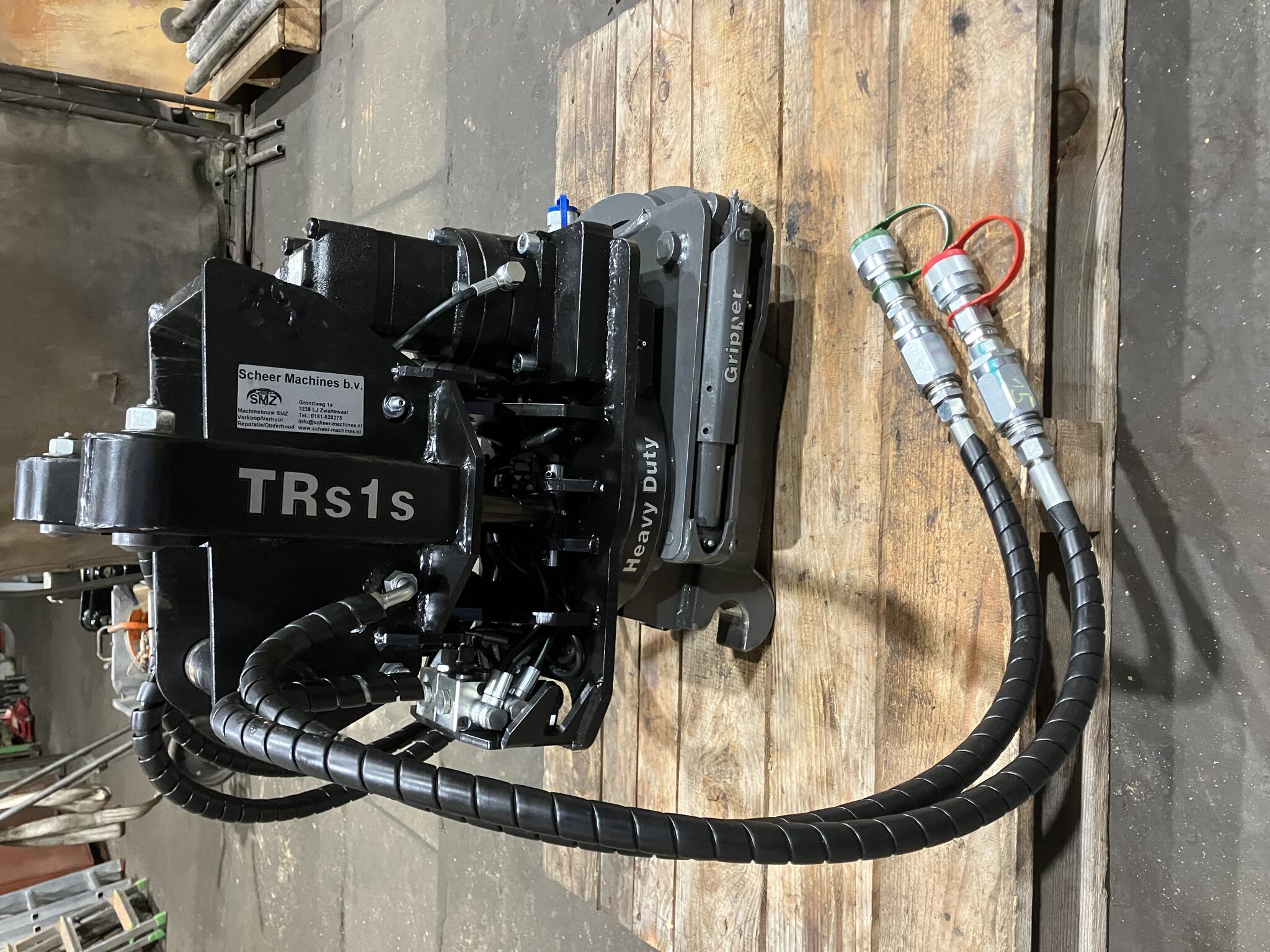 Tiltrotátor SMZ pro rypadla 3,5-4 tuny