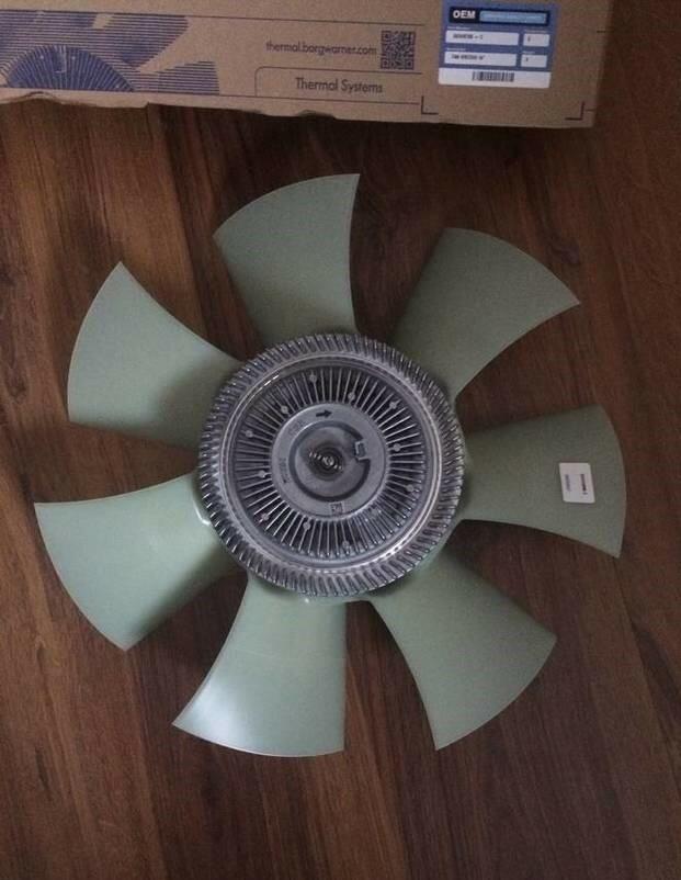 Viskózová spojka ventilátoru JCB 8025, 8026, 8030, 8035