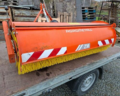Zametací kartáč za malotraktor Agrometall ZM-1550 UZ
