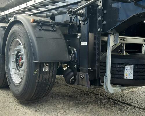 MEILLER 26 m3 / NOVÝ - IHNED K ODBĚRU / 2x ZVEDACÍ NÁPRAVA /plachta / brzda finišeru / WABCO SmartBoard / rezerva