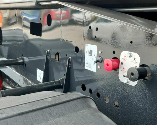 MEILLER 26 m3 / NOVÝ - IHNED K ODBĚRU / 2x ZVEDACÍ NÁPRAVA /plachta / brzda finišeru / WABCO SmartBoard / rezerva