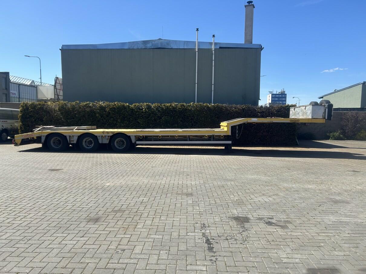 Nooteboom OSD-41-03 návěs podvalník