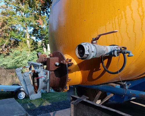 Vlek cisterna fekál 10m3