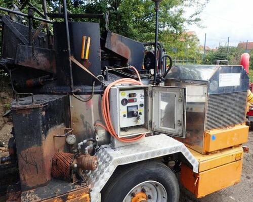 _JINÉ (DE) AGT - VK 700 S