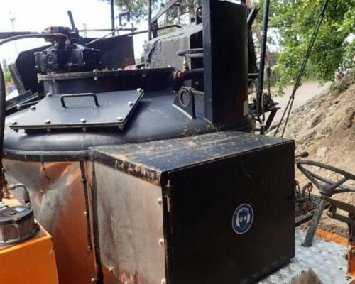 _JINÉ (DE) AGT - VK 700 S