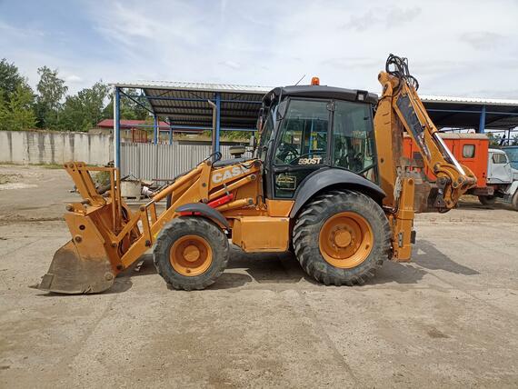 CASE 590 st