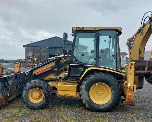 CAT 432 D