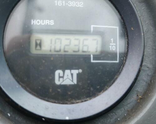 CAT 432 D