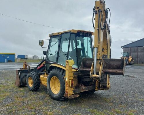 CAT 432 D