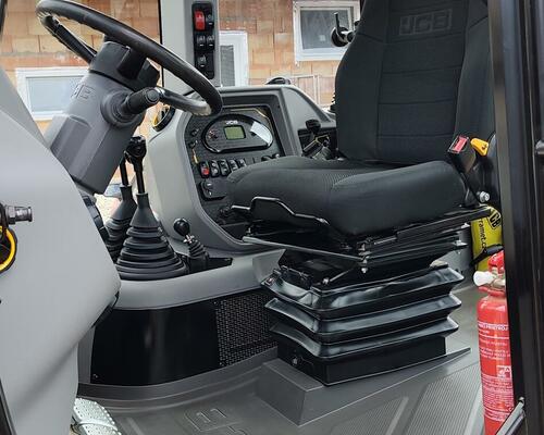 JCB 3CX COMPACT