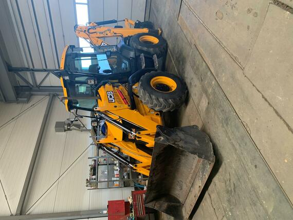 JCB 3CX Compact