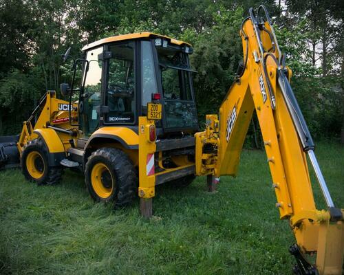 JCB 3CX Compact 2016, mth pouze 1.390 