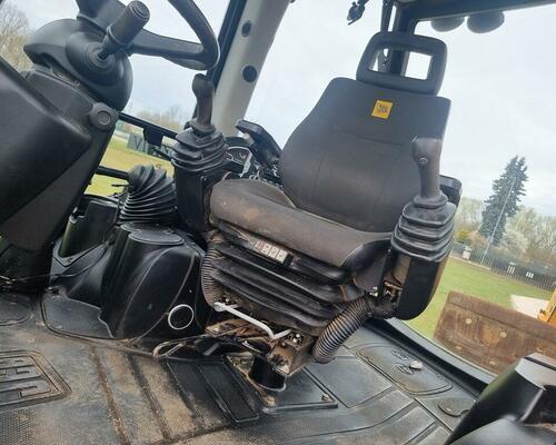 JCB 3CX Contractor 1950mth - plná výbava