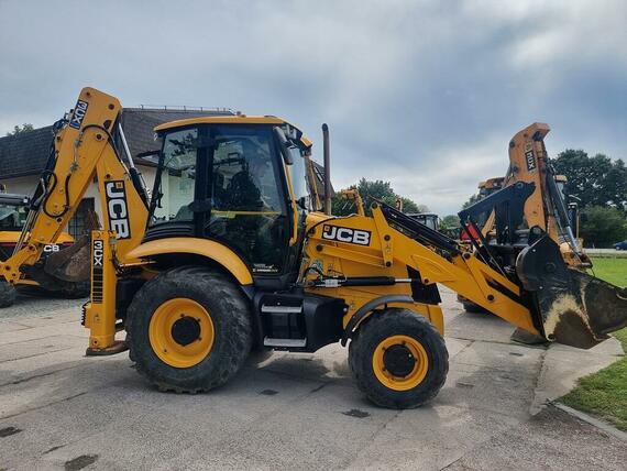 JCB 3CX Plus 2022 - 1900mth, joystick, 81kw, A/C, Powerslide