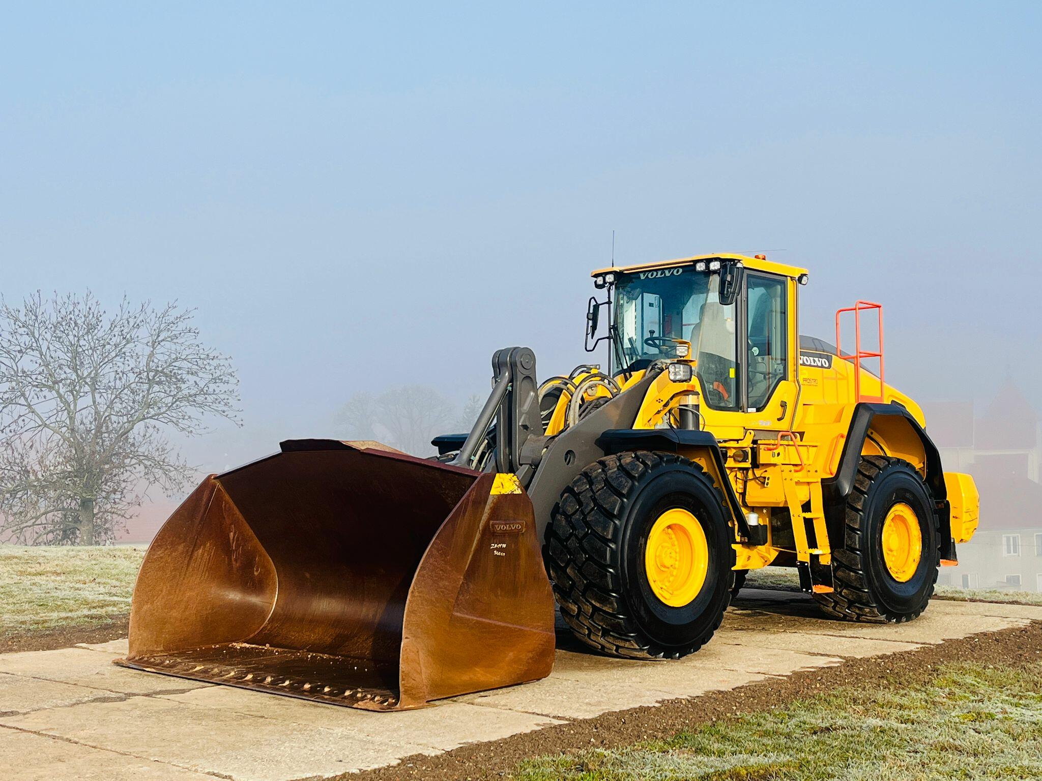Kolový nakladač Volvo L180H (Možnost leasingu)