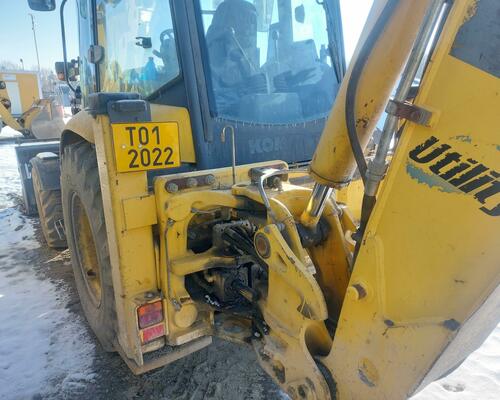 KOMATSU