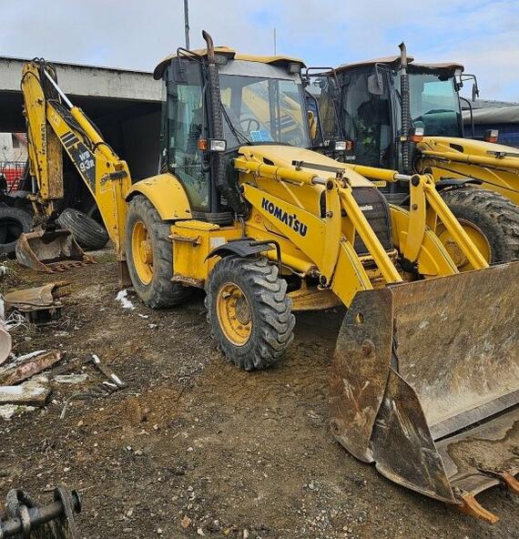 Komatsu WB 93 R
